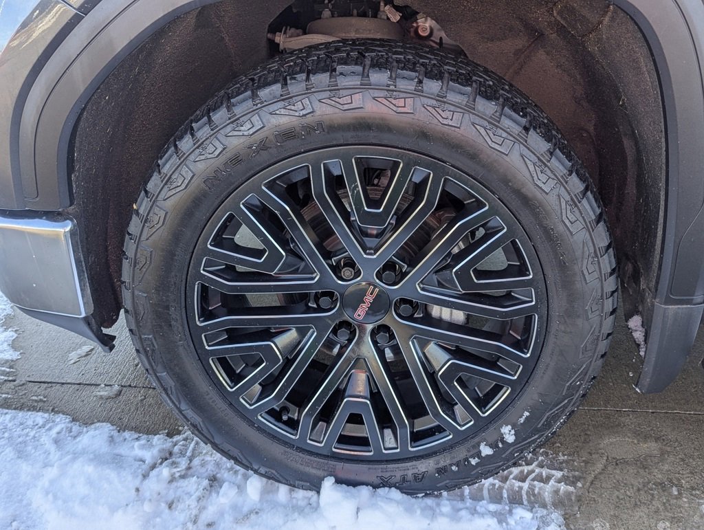 Used 2020 GMC Sierra 1500 SLT w/ SLT Premium Plus Package image 22