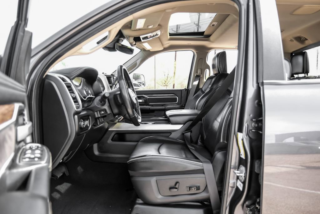 Used 2020 RAM 3500 Laramie image 39