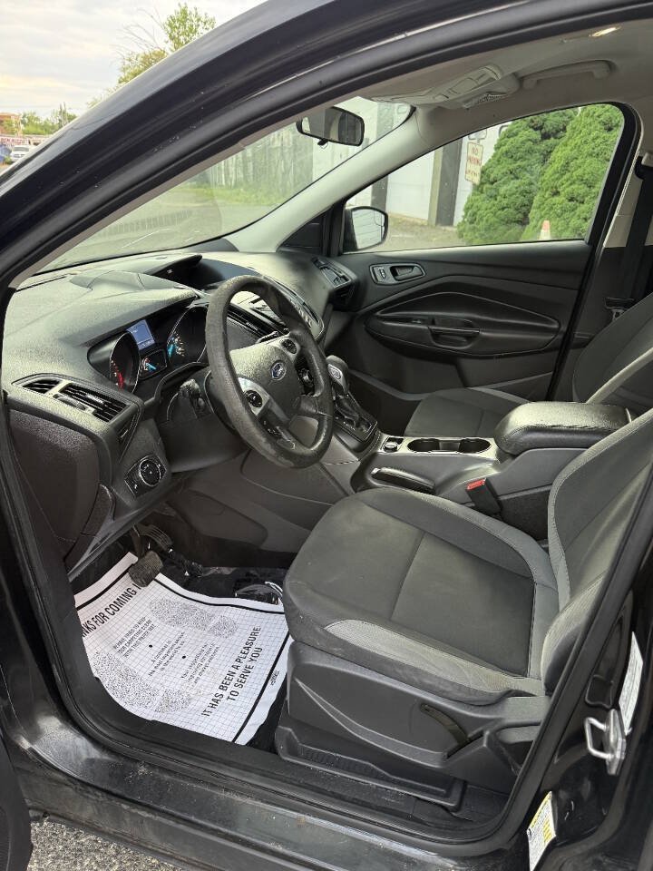 Used 2014 Ford Escape S FWD image 11