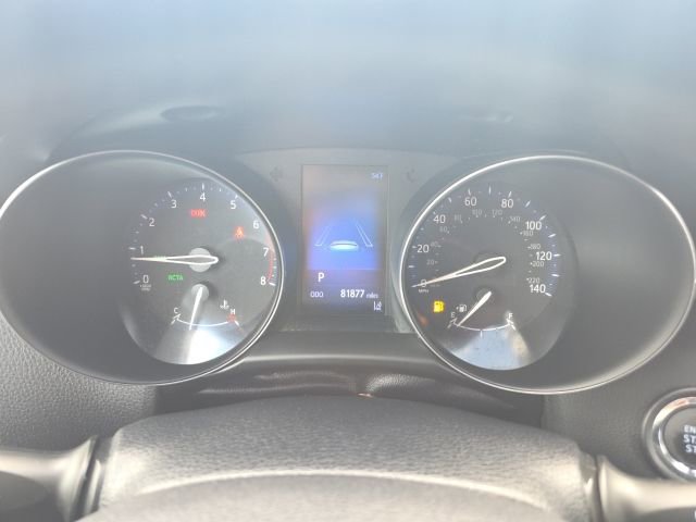 Used 2018 Toyota C-HR XLE image 12