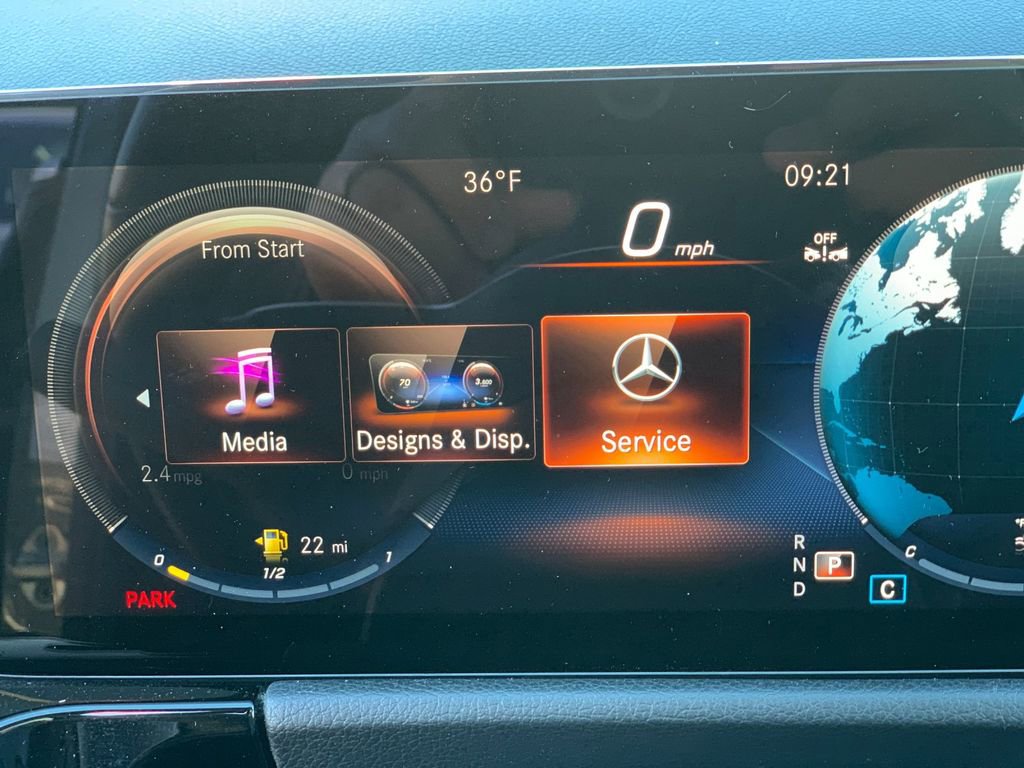 Used 2023 Mercedes-Benz GLA 250 4MATIC image 29