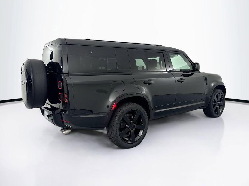 New 2026 Land Rover Defender 130 V8 image 5