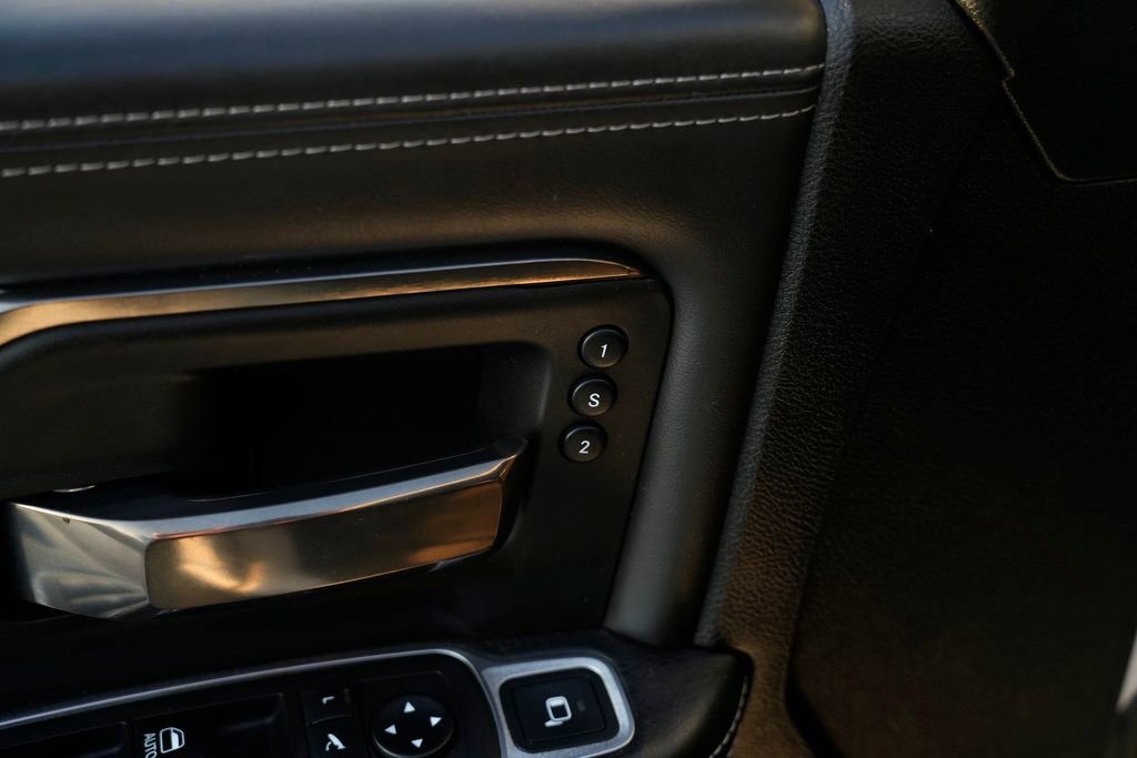 Used 2019 RAM 3500 Limited image 26