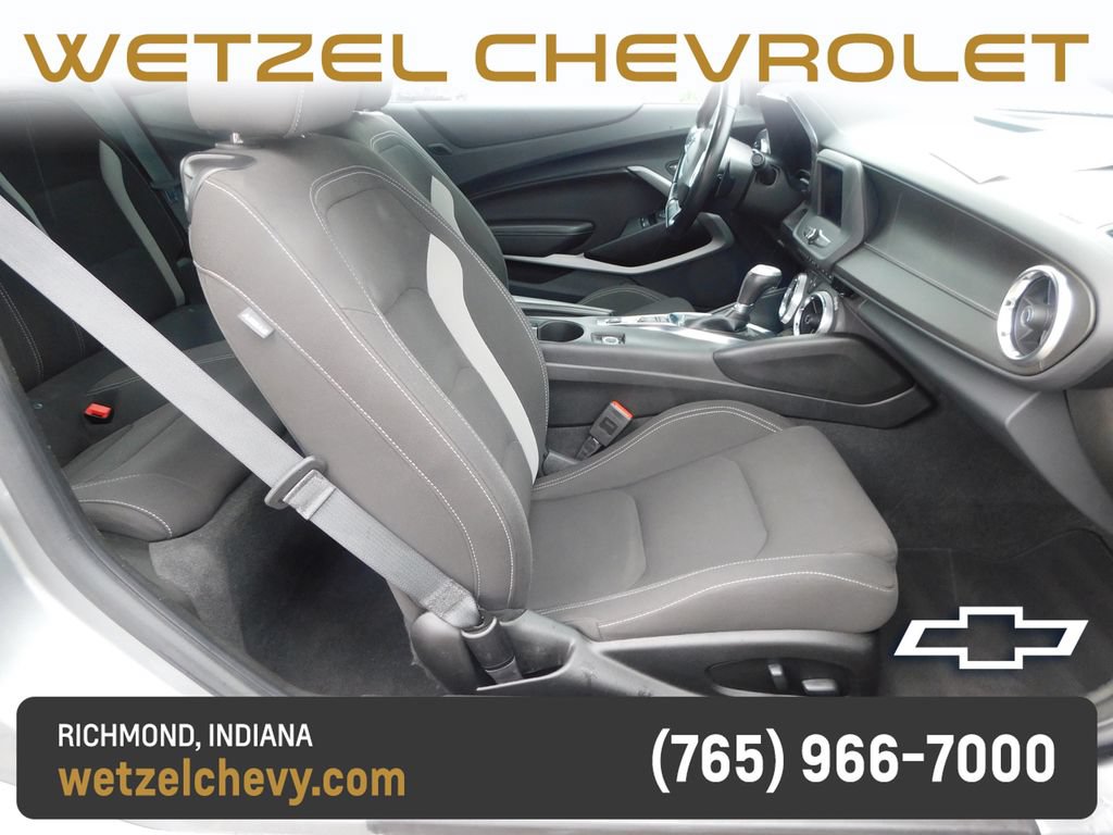 Used 2023 Chevrolet Camaro LT RWD image 16