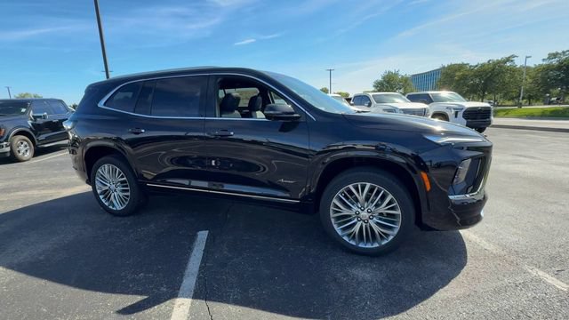 New 2027 Buick Enclave Avenir w/ LPO, Floor Liner Package FWD image 2