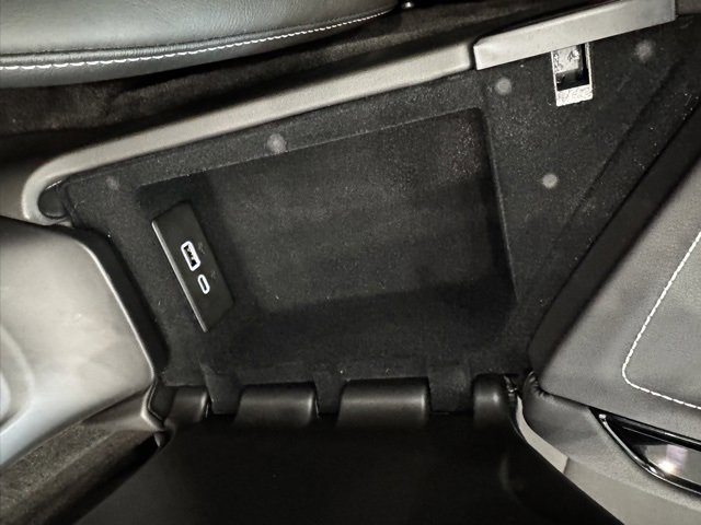 Used 2025 Chevrolet Corvette Stingray Coupe w/ 1LT image 11