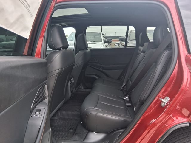 New 2026 Jeep Cherokee Overland w/ Advanced Pro Tech Group AWD/4WD image 21
