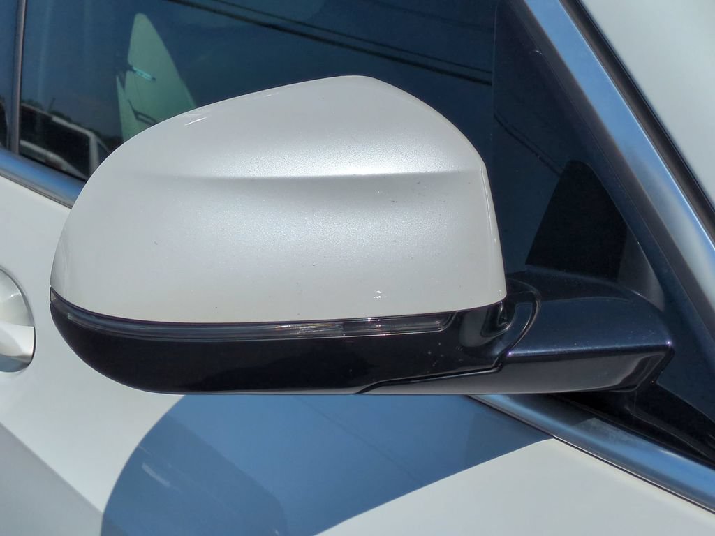 Used 2019 BMW X5 xDrive40i w/ Convenience Package AWD/4WD image 14