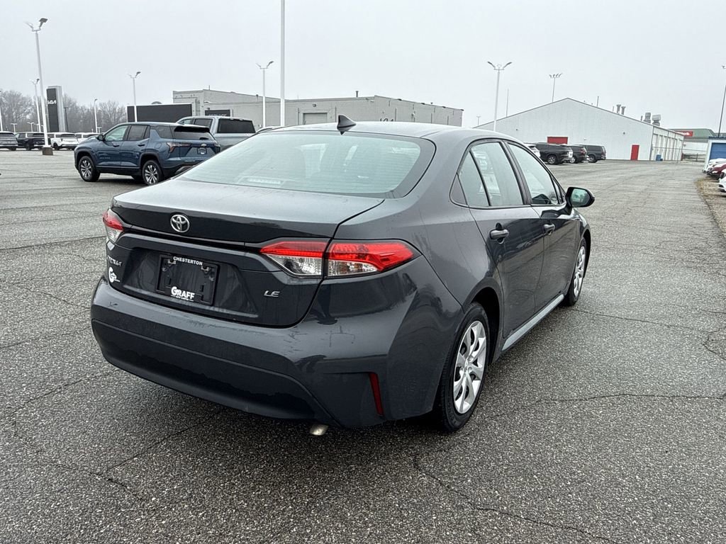Used 2024 Toyota Corolla LE FWD image 8