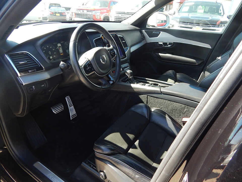 Used 2016 Volvo XC90 T6 R-Design w/ Vision Package image 11