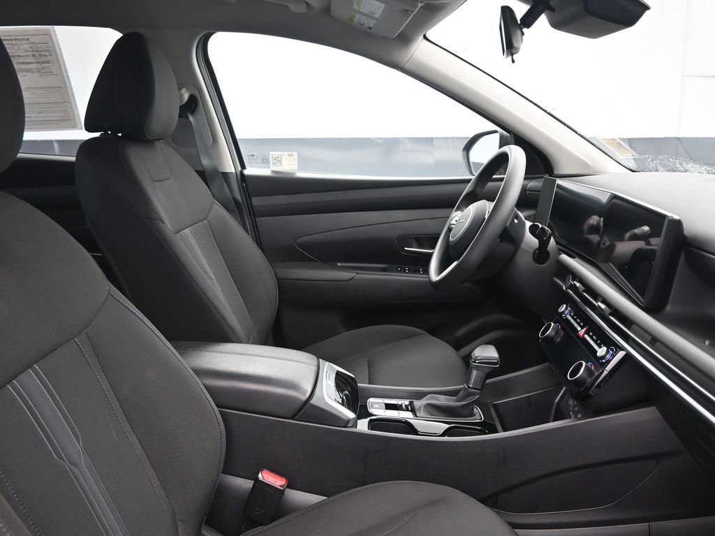 Used 2025 Hyundai Tucson SEL FWD image 10