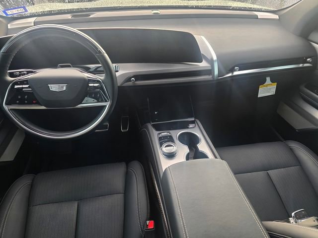 Used 2026 Cadillac Vistiq Sport AWD/4WD image 16