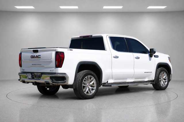 Used 2022 GMC Sierra 1500 SLT AWD/4WD image 3
