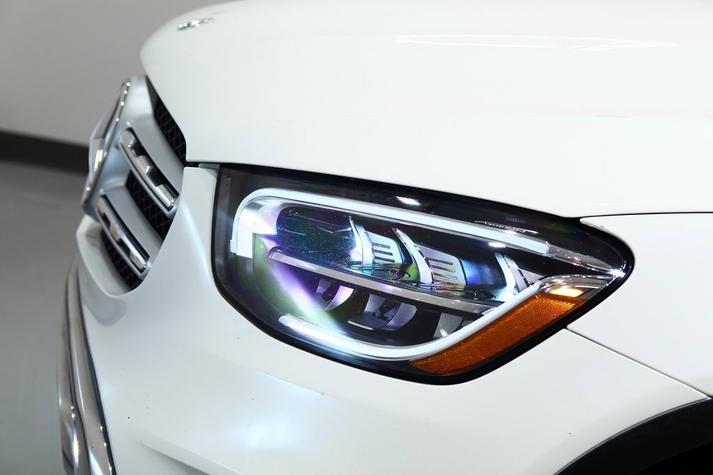 Used 2022 Mercedes-Benz GLC 300 4MATIC image 15