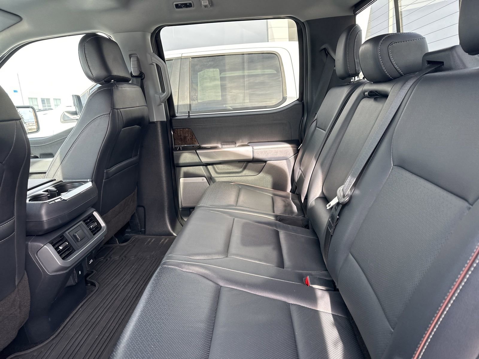 Used 2022 Ford F150 Lariat image 15