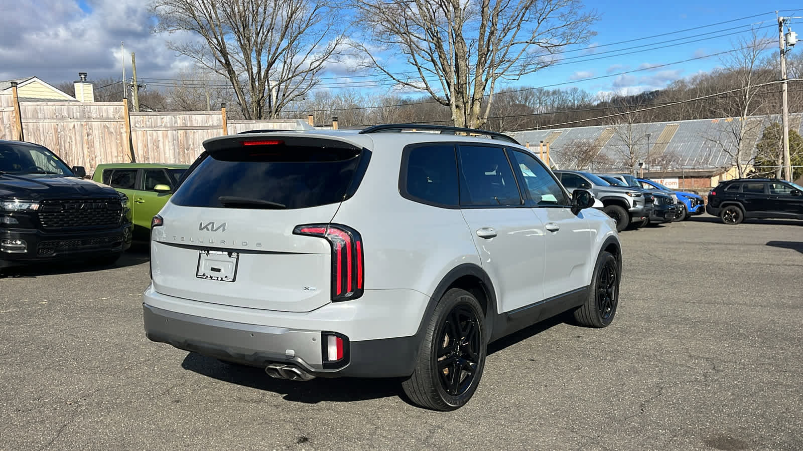 Used 2023 Kia Telluride SX X-Line image 6