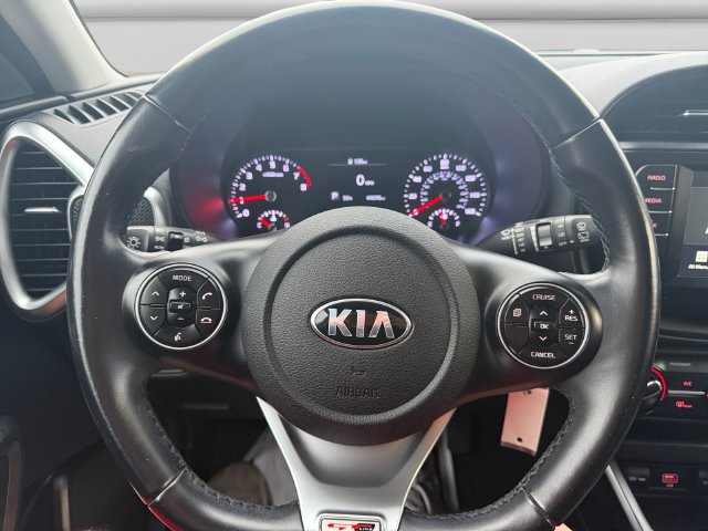 Certified 2021 Kia Soul GT-Line FWD image 14
