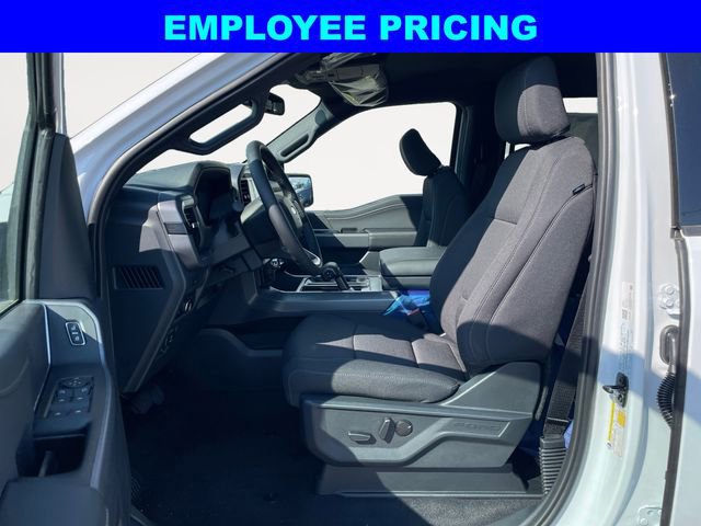 New 2026 Ford F150 XLT w/ Equipment Group 302A MID AWD/4WD image 9