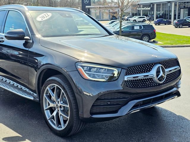Used 2022 Mercedes-Benz GLC 300 4MATIC image 2