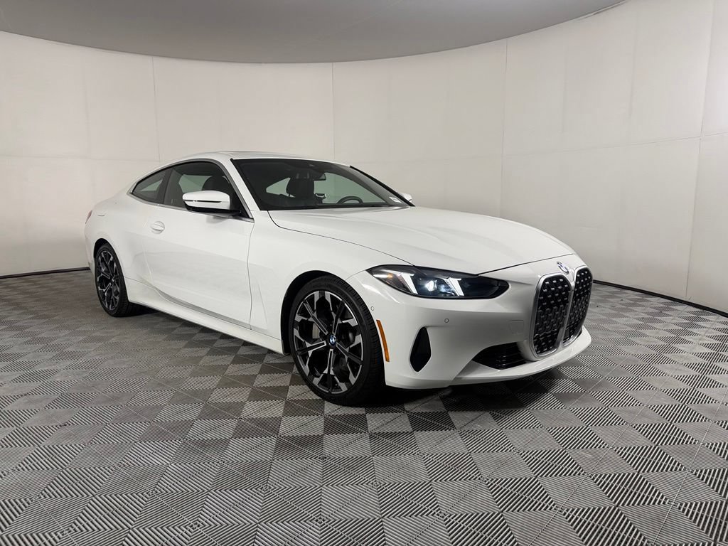 Used 2025 BMW 430i Coupe w/ Convenience Package RWD image 5