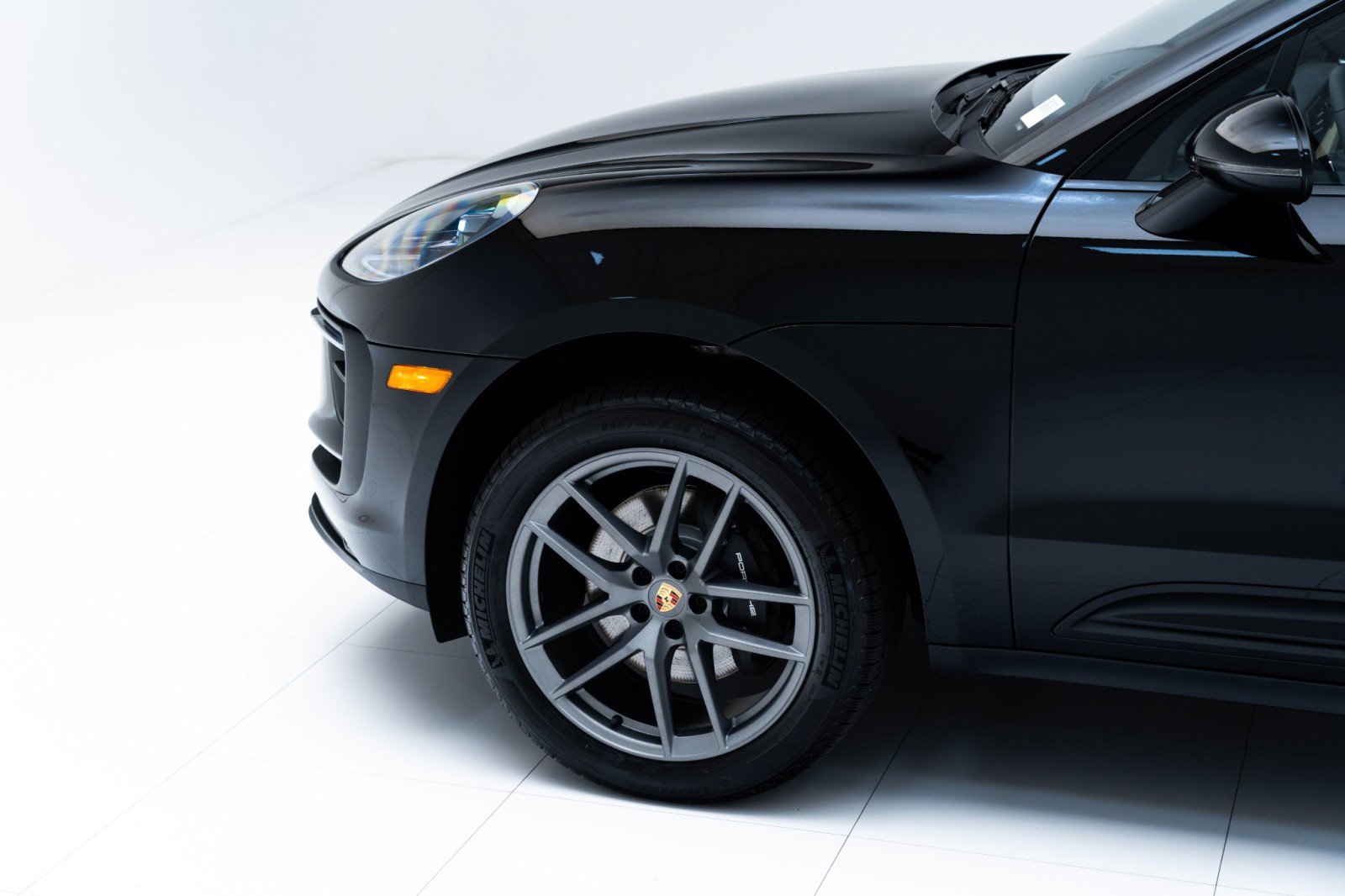 New 2025 Porsche Macan image 11