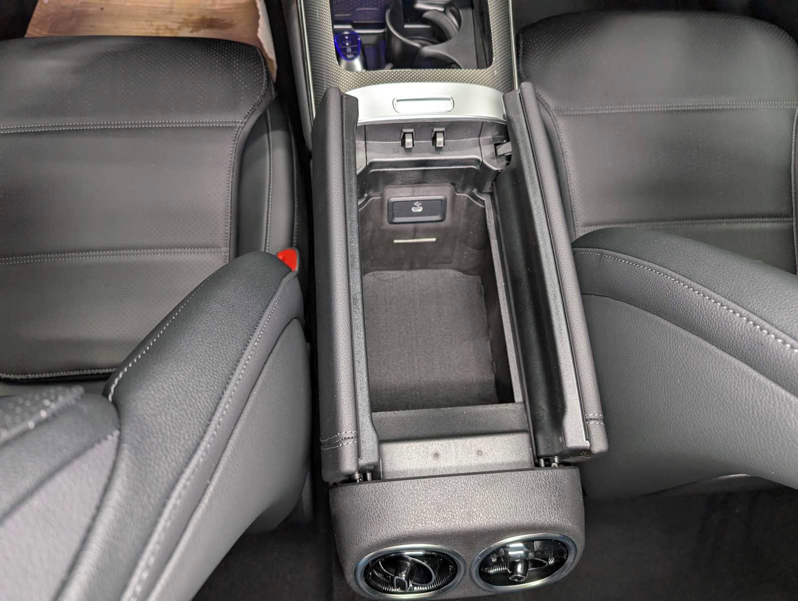 New 2026 Mercedes-Benz GLC 300 4MATIC image 19