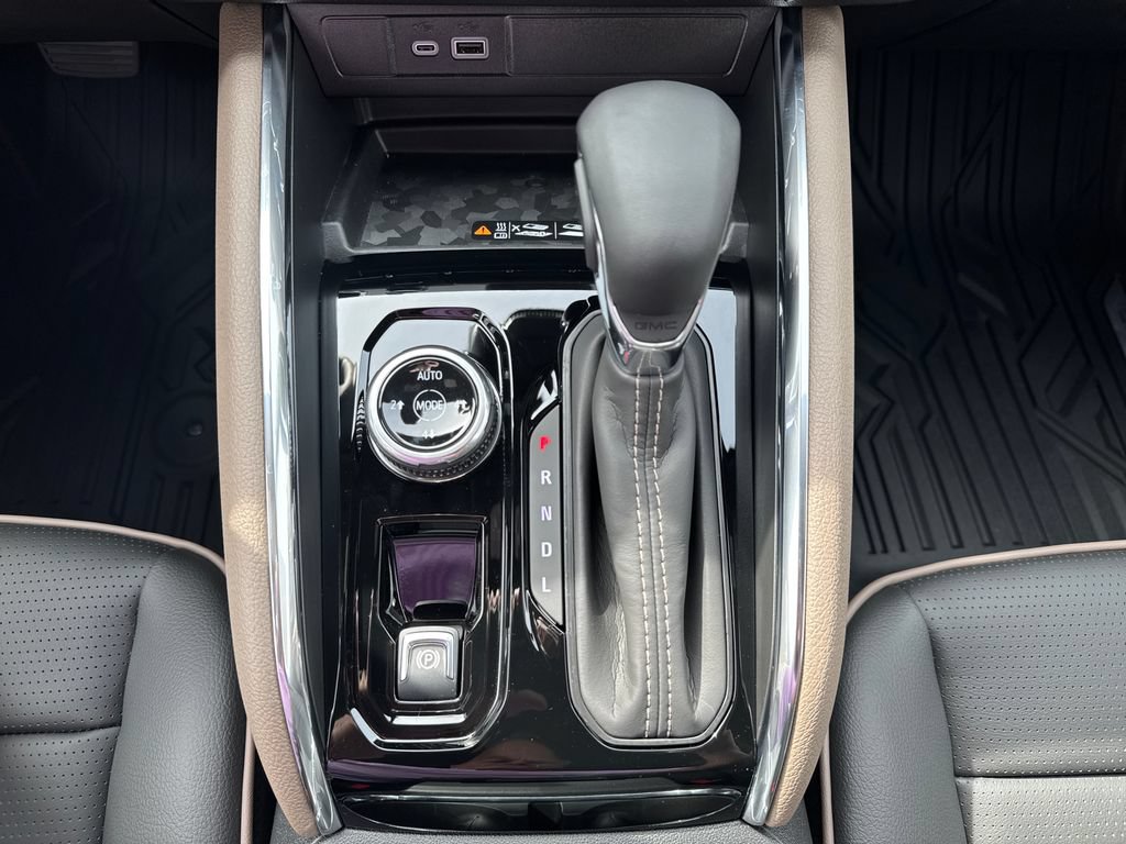 New 2026 GMC Canyon Denali AWD/4WD image 38