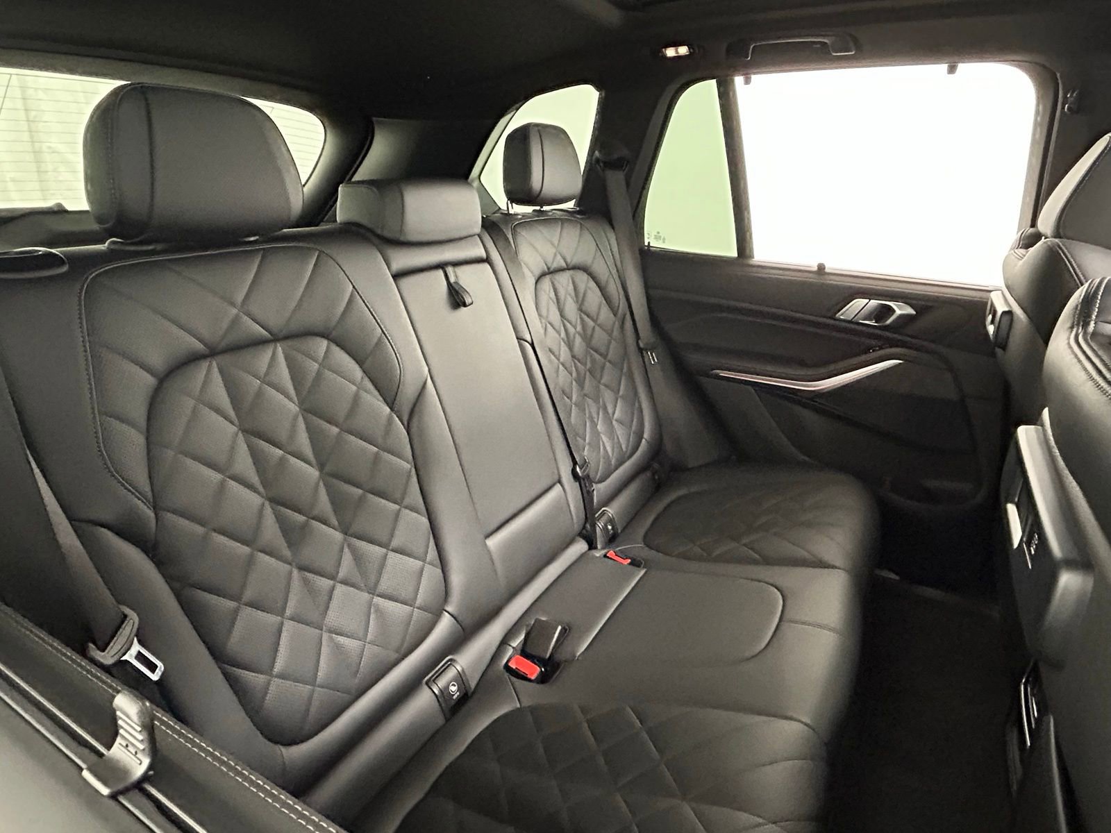 Used 2023 BMW X5 xDrive40i image 41