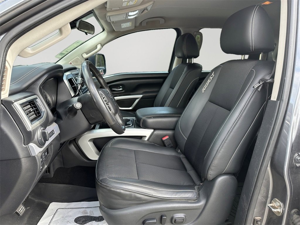 Used 2018 Nissan Titan PRO-4X w/ Pro-4x Utility Package image 24