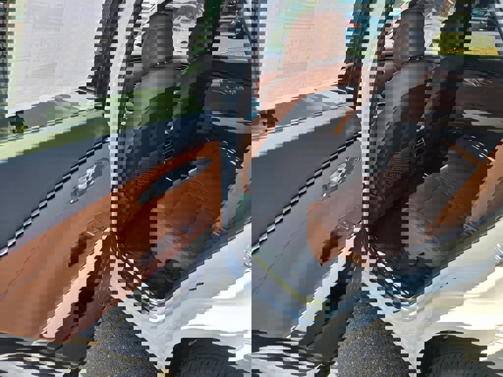 New 2026 Genesis GV70 2.5T Advanced image 16