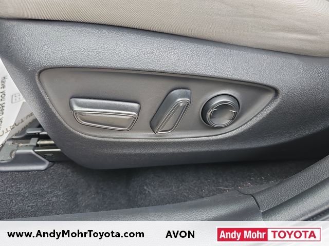 Used 2023 Toyota RAV4 XLE w/ Convenience Package image 12