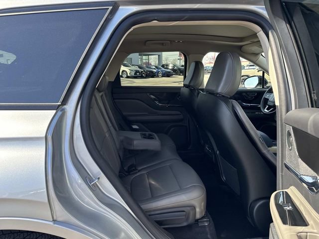 Used 2023 Lincoln Corsair Reserve w/ Equipment Group 202A image 15