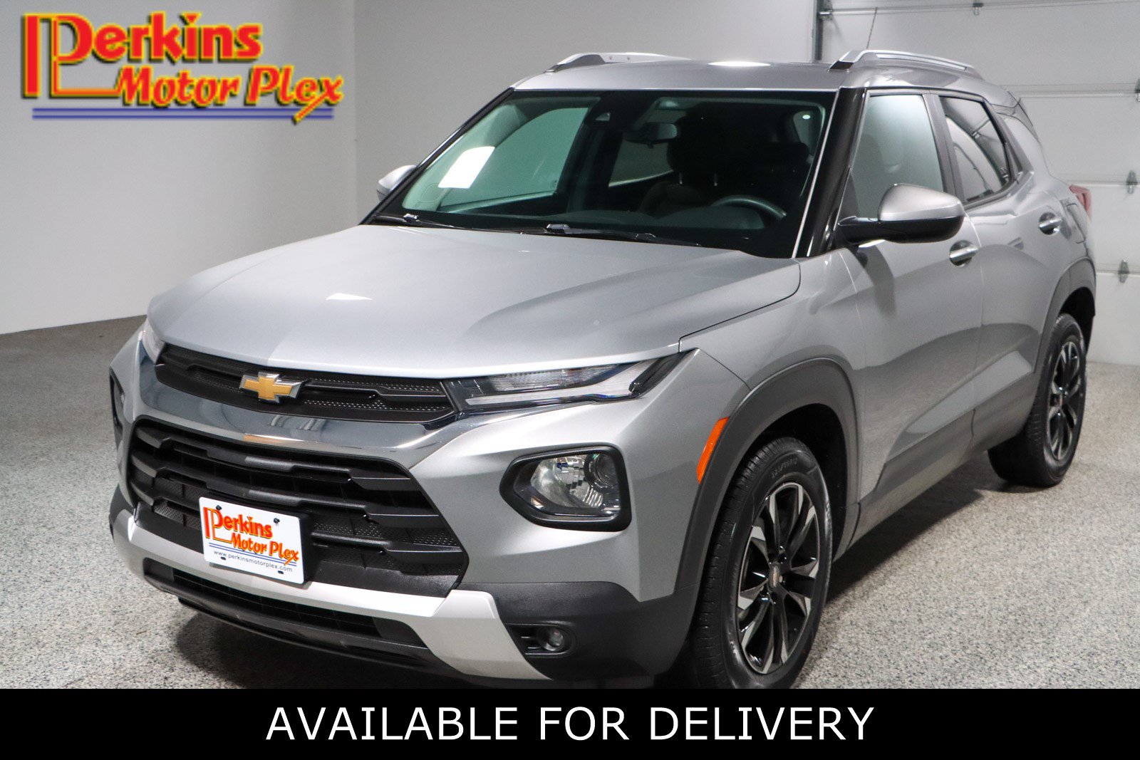 Used 2023 Chevrolet TrailBlazer LT FWD image 1
