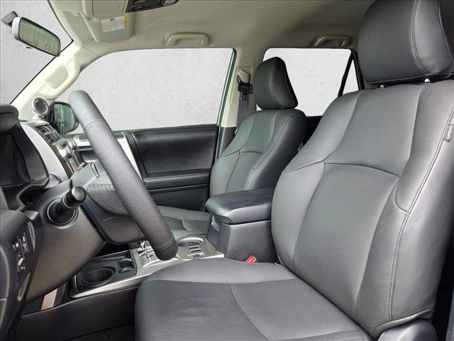 Used 2016 Toyota 4Runner SR5 RWD image 11