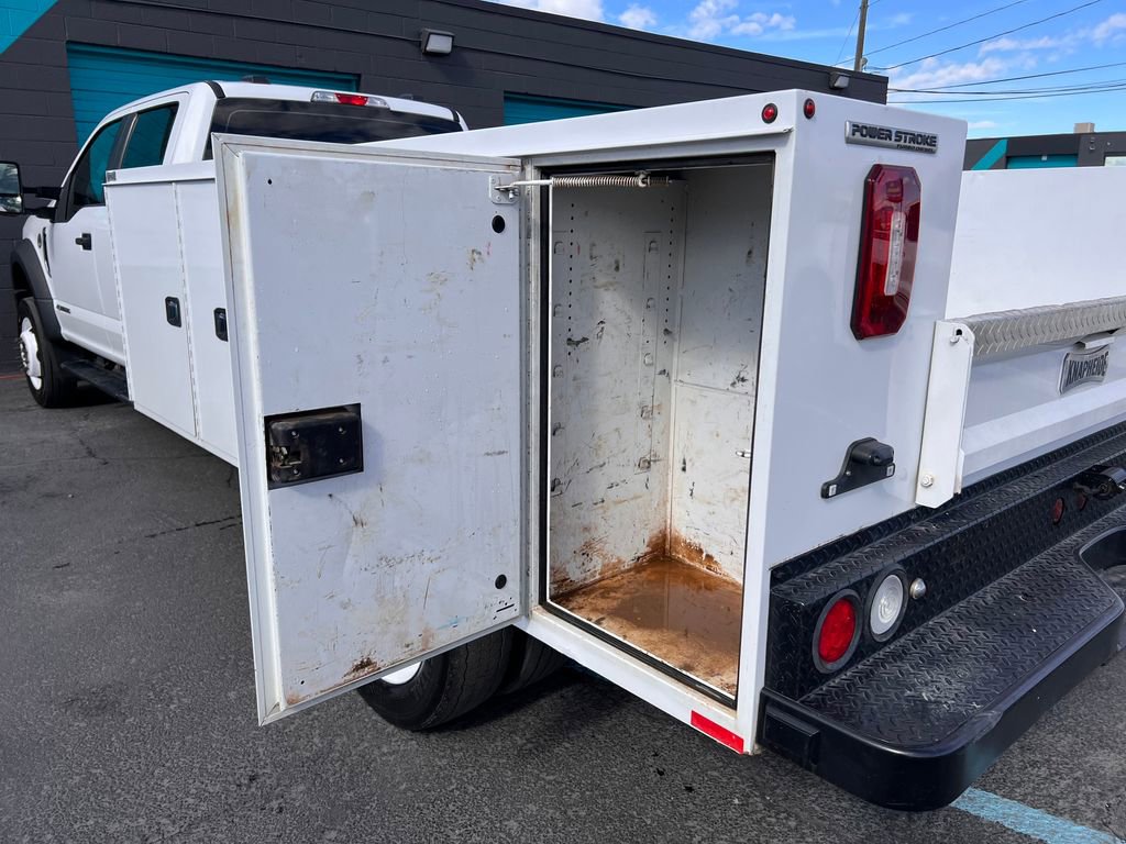 Used 2022 Ford F550 4x4 Crew Cab Super Duty w/ Power Equipment Group image 22