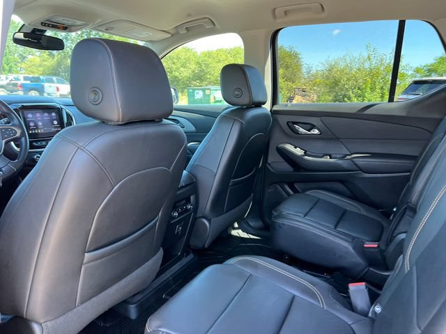 Used 2020 Chevrolet Traverse LT w/ LPO, Floor Liner Package AWD/4WD image 37