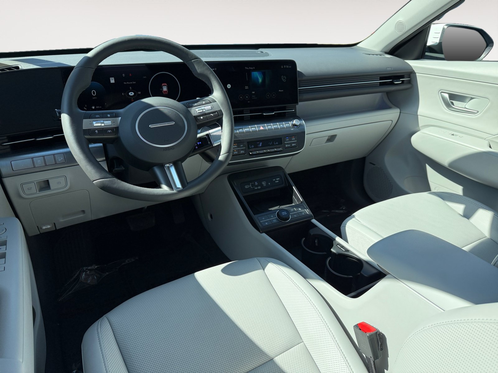 Certified 2025 Hyundai Kona Limited FWD image 15