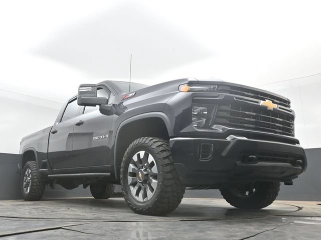 Used 2024 Chevrolet Silverado 2500 Custom w/ Custom Value Package AWD/4WD image 37