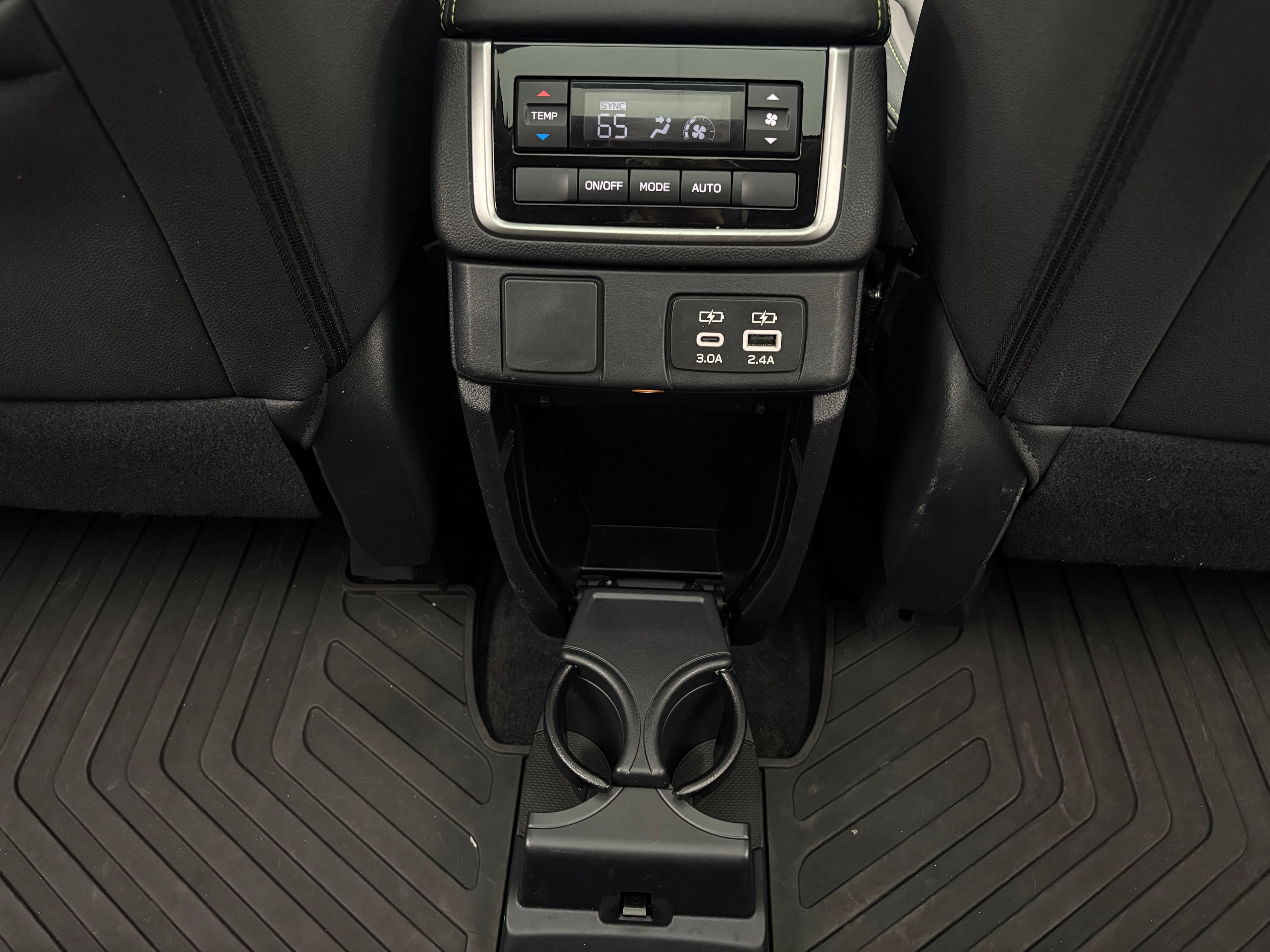 Used 2025 Subaru Ascent Onyx Edition AWD/4WD image 40