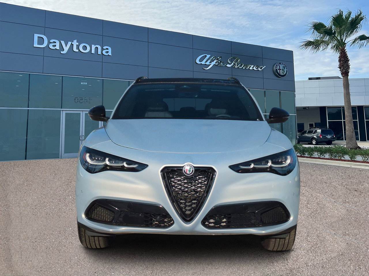New 2025 Alfa Romeo Stelvio Sprint w/ Convenience Package image 8