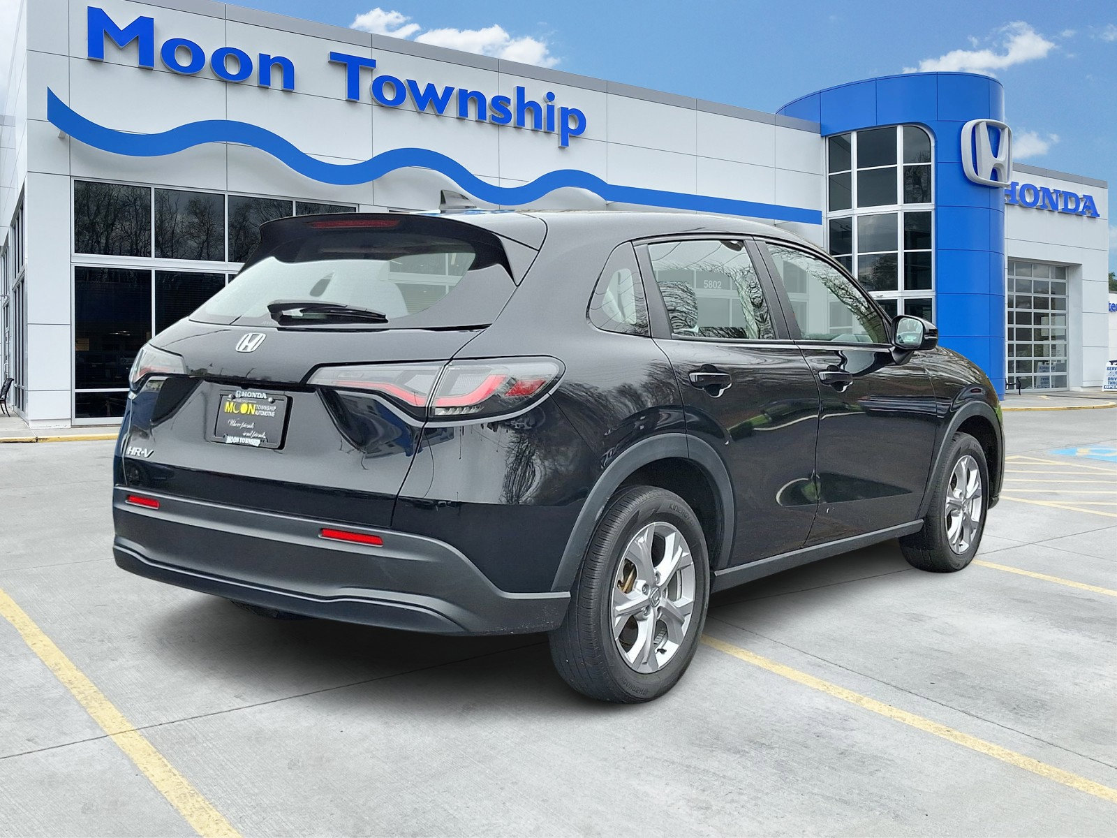 Used 2024 Honda HR-V LX image 6