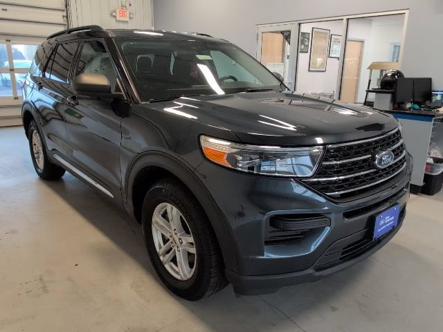 Certified 2023 Ford Explorer XLT AWD/4WD image 7