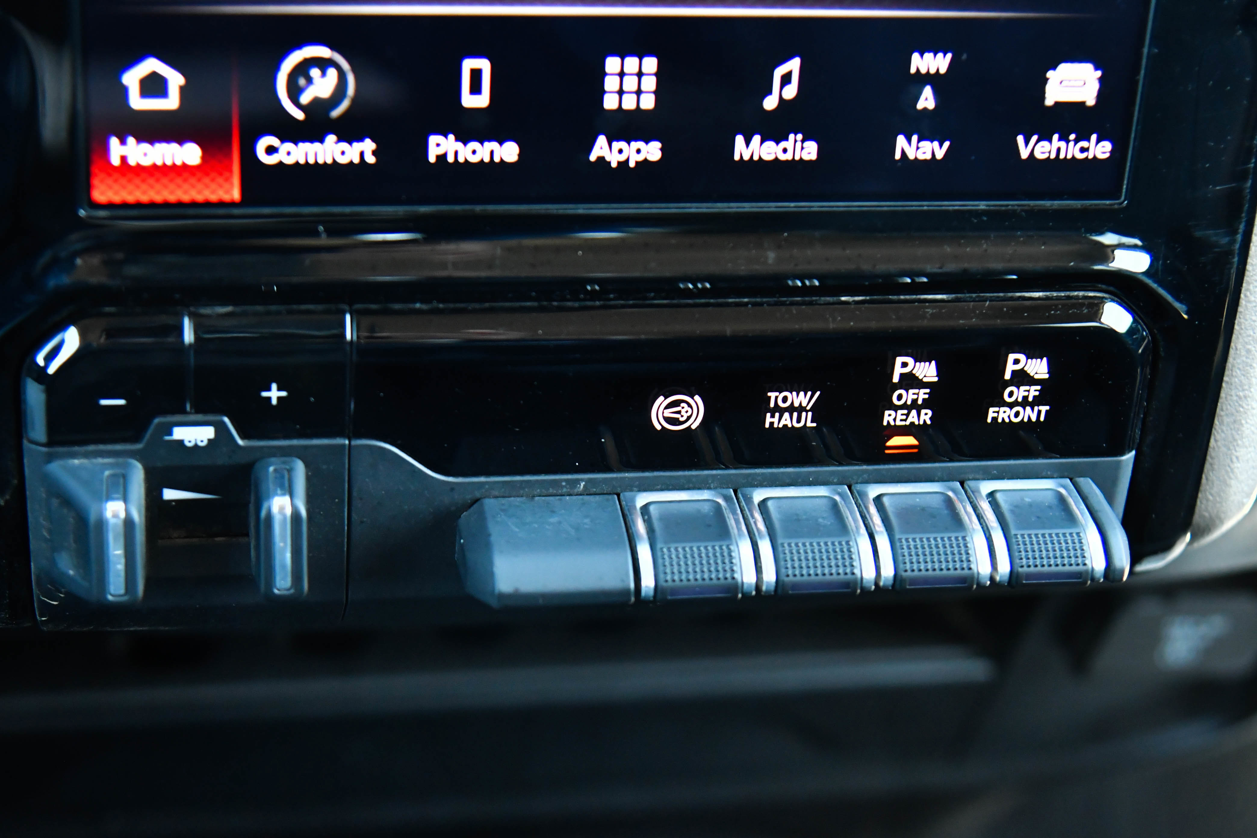 Used 2024 RAM 2500 Laramie image 29