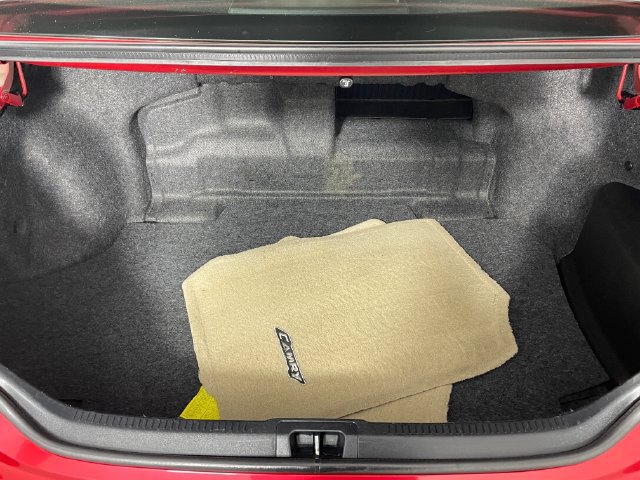 Used 2012 Toyota Camry XLE w/ Leather Pkg FWD image 18
