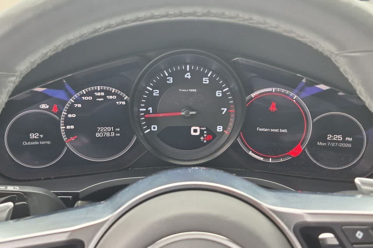 Used 2020 Porsche Cayenne AWD/4WD image 33