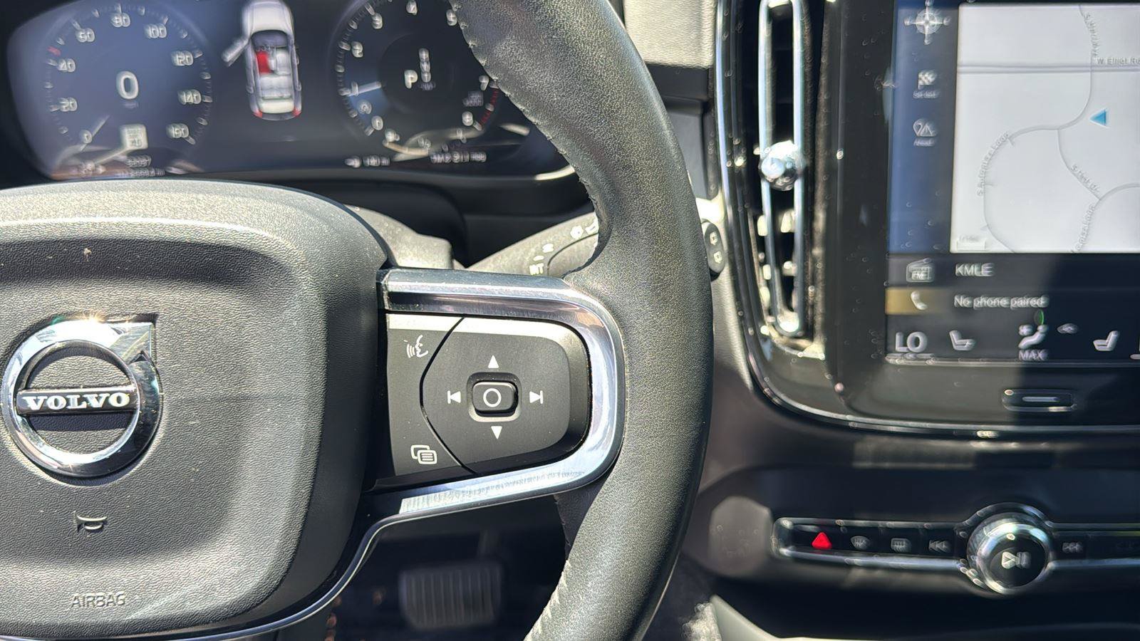 Used 2019 Volvo XC40 T5 Inscription AWD/4WD image 14
