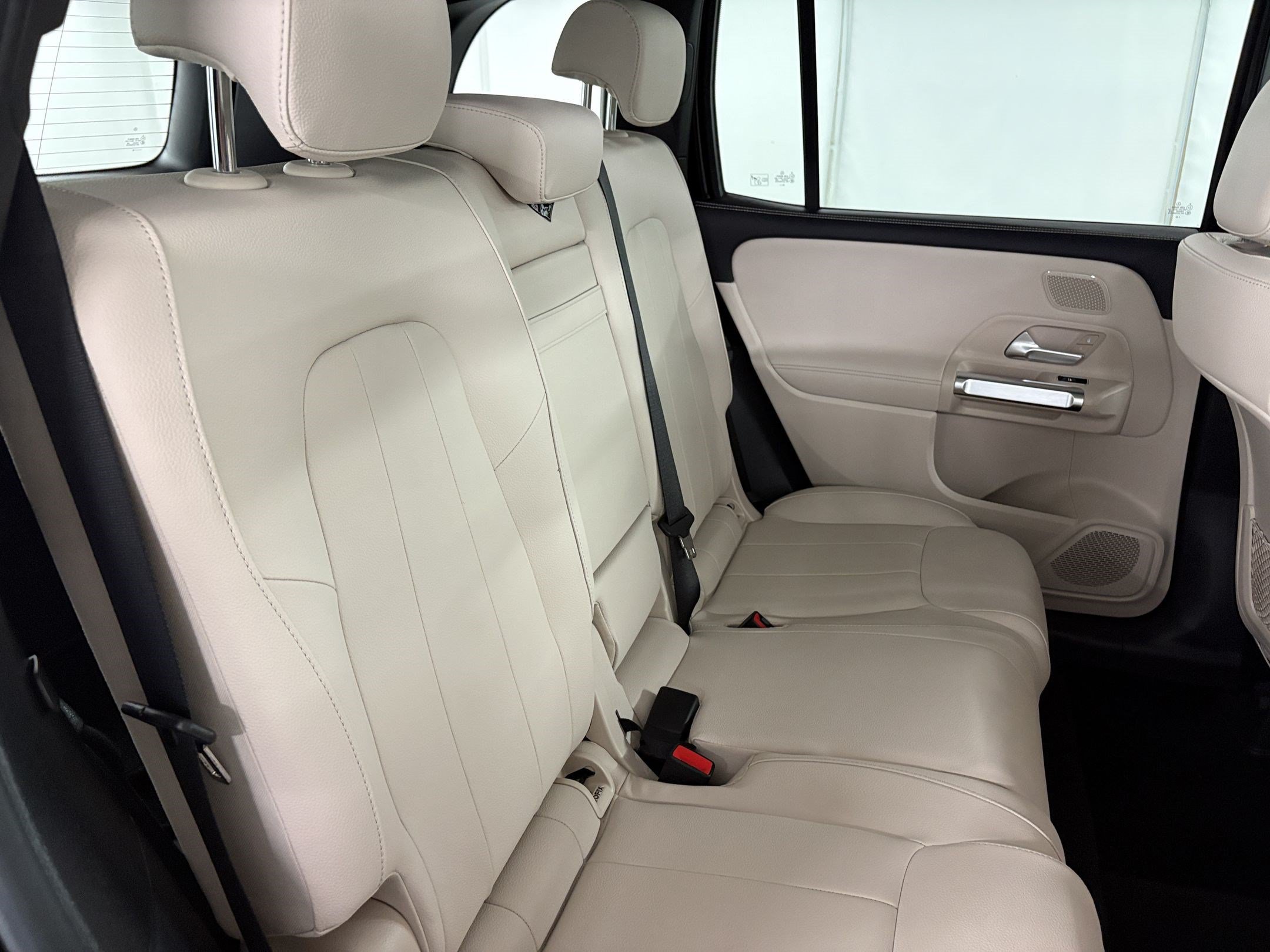 Certified 2026 Mercedes-Benz GLB 250 image 31