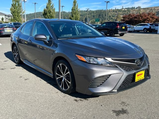 Used 2019 Toyota Camry SE