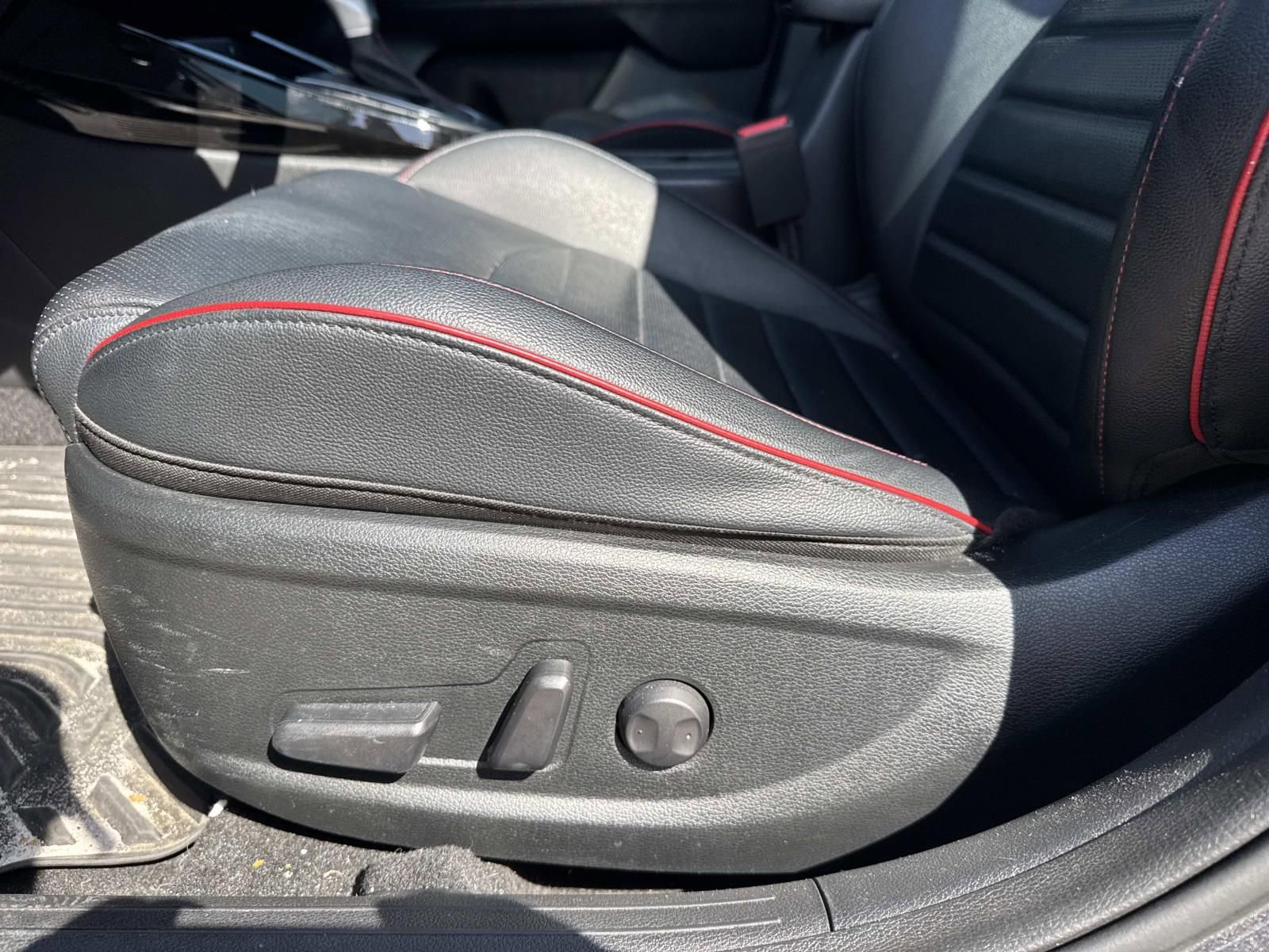 Used 2023 Kia Forte GT w/ GT2 Package FWD image 17