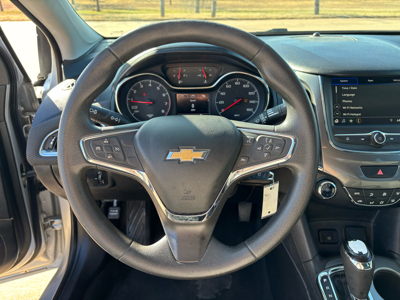 Used 2019 Chevrolet Cruze LT image 12